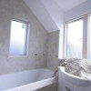 En-suite to main bedroom