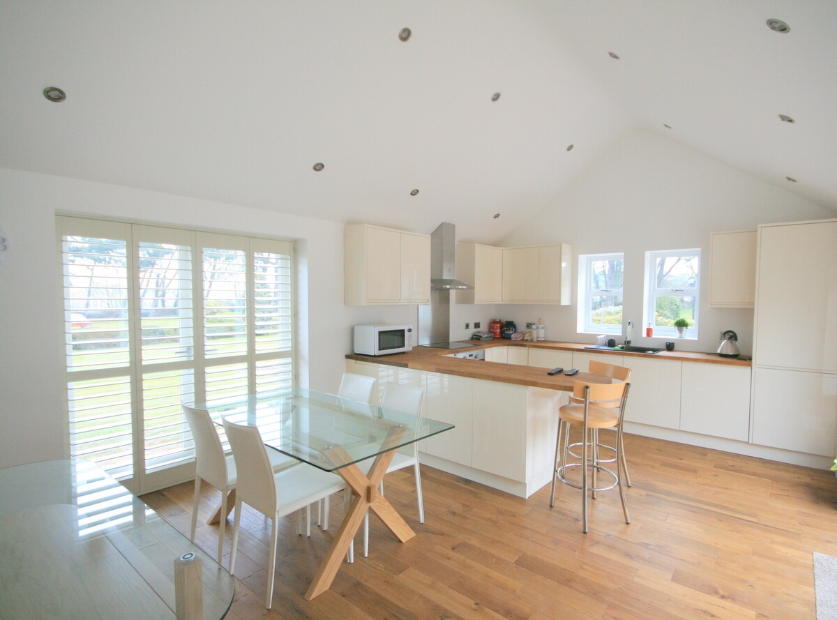 Sandstone Cottage - Open plan Kitchen - Wirral